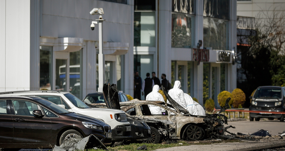 Βόμβα σε αυτοκίνητο αλλοδαπού μαφιόζου στη Γλυφάδα